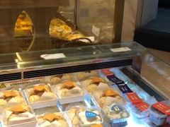 面包甜点陈列柜-BreadTalk面包新语·烘焙蛋糕(高德置地春广场店)