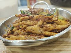 -江城燕子大排档(江汉路步行街店)