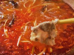 -毛辣果·贵州红酸汤牛肉火锅(西单店)