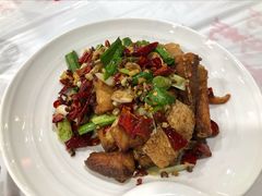 糍粑鱼-虎虎龙虾大排档(双井店)
