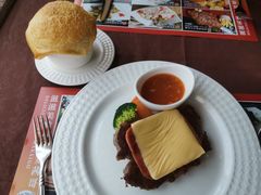 蓝带牛扒-麦茜哥牛扒城(中银店)