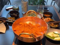 -Ameigo梅果·云贵川bistro(长宁来福士店)