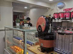 自助取餐区-蜜雪冰城(梅花园佳润广场店)