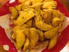 -夏星酒馆(剑桥公社店)
