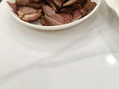-余杨鸭鸭餐厅