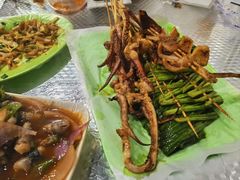 -蚝哥花姐湛江烤生蚝(美丽湾市场店)
