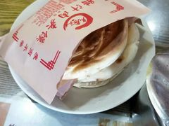 普通肉夹馍-东关吉祥西安腊汁肉夹馍(健德门店)