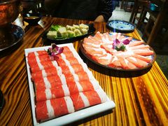 -羊家胡同·龙虾烧烤火锅(龙汇路店)