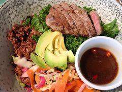 煎牛肉能量Bowl-Wagas沃歌斯(北京君太百货店)