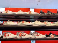 -伯肯黑德角名品折扣购物中心