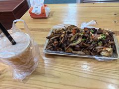 -老周炒拨拉(甘州总店)