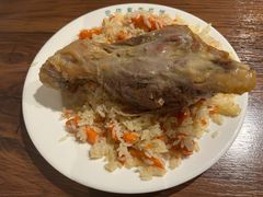 豪华羊腿饭-巴依家新疆手抓饭(菱角湖万达店)