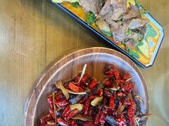 -隔壁老王·家常云南菜(花巷店)