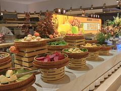 -享遇.锅姥姥牛排海鲜自助(小寨店)