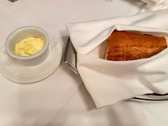 餐前面包牛油-茹丝葵经典牛排馆(上海外滩店)