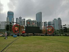 -万绿园