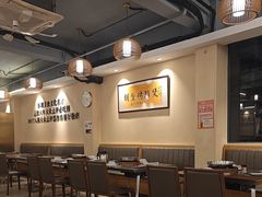 -胡须佬鸡煲四季火锅店(石厦西村直营店)