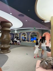-奈尔宝·国风主题儿童乐园·亲子餐厅(豫园商城店)