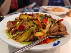 丽江山猪小炒肉-牧雲子·臻选云南菜 .商务宴请(泰然大厦店)