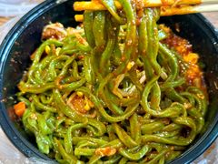 -手擀菠菜面(西康路店)