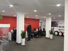-TESLA 特斯拉(北京南四环中路特斯拉中心)