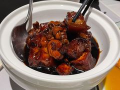 百叶结红烧肉-屋里厢上海菜馆