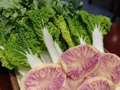-菌之家·专业纯野生菌火锅·特色炒菌