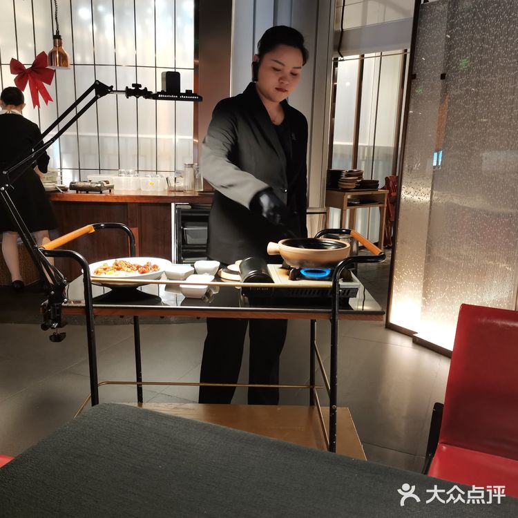 外滩附近一定要来打卡这家漂亮饭[爱吃]