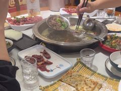 -乡土黄·鲜牛肉火锅·小龙虾(兴业街店)