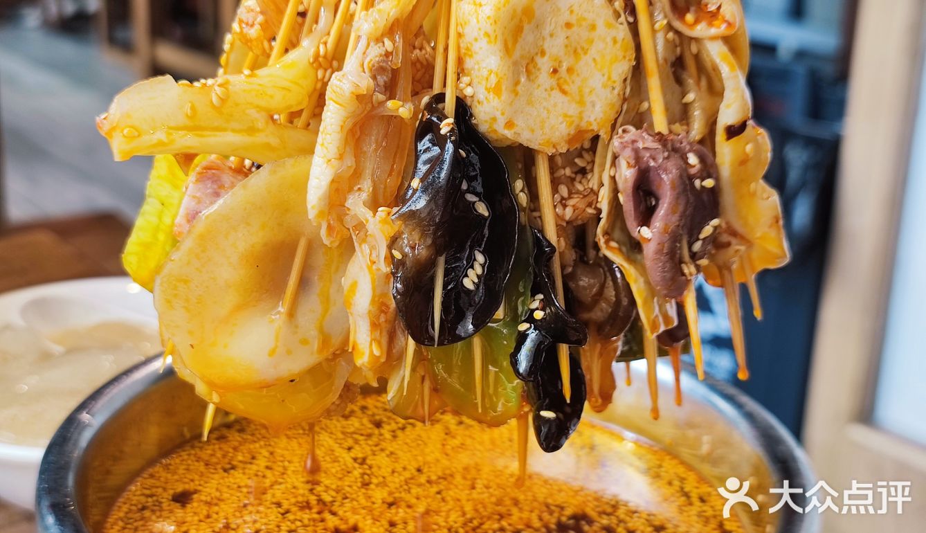 人广排队两个小时的跷脚牛肉♥