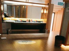 -浅水汤温泉(人民东路店)