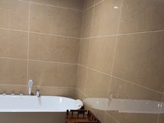 -花湖会所·高端水疗商务泡浴SPA(高新店)