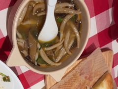 -西贝(紫荆广场店)