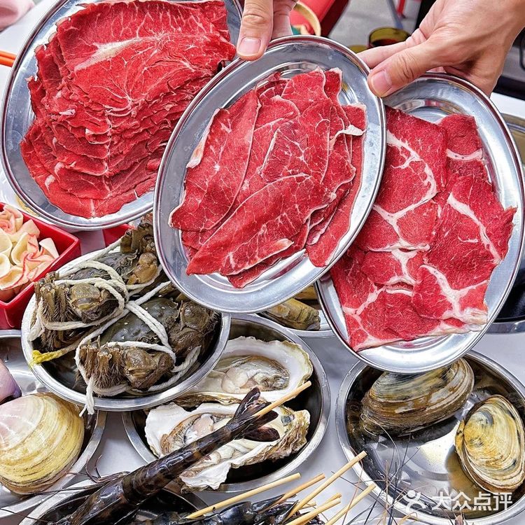 富贵请向前!王富贵会惩罚每一个不来吃的人!