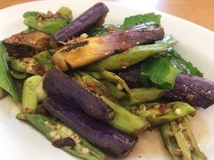 -ZF Seafood Restaurant 卓峰海鲜餐