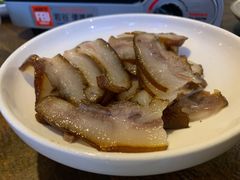 -老鼎万春卤菜(五代传承创始老店)