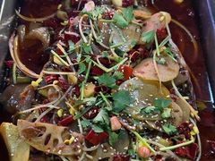 -万州烤鱼江湖菜(圣地阳光店)