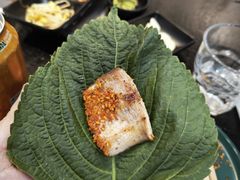 -臻牛烤肉
