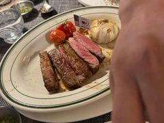 -MONICH牛排融合餐厅(和义大道购物中心店)