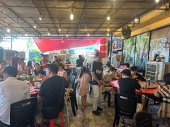 -大树下海鲜饭店