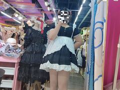 -甜镜物语 LOLITA·汉服·JK制服三坑生活馆(滨江道店)