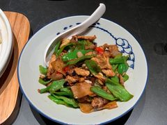 -鸽子侯·家宴·平价海鲜(市图书馆店)