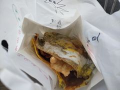 双鸡蛋果篦儿-清真·二嫂子煎饼果子(卫津路总店)