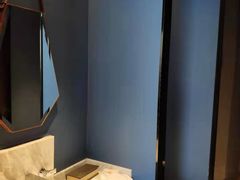 -深圳罗湖水贝IBC亚朵酒店