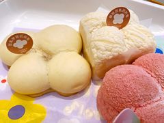 豆乳芋泥云朵包-好利来(城角街店)