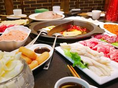 -怡品川宇火锅(宝立方店)