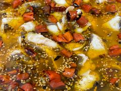 酸菜鱼-黑皮酸菜鱼(绣花巷店)