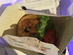 -龙治汉堡(中华城店)
