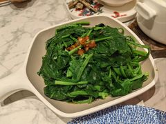 -广府汤语·靓汤·早茶·小粤菜(仁恒梦店)