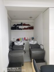 -E.L.K造型momopark店